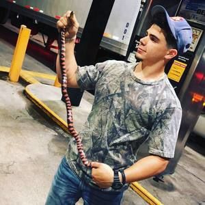 Meet your Posher, Andres